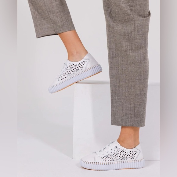 Chic White Perforated Women's Sneakers - Picture 8 of 11